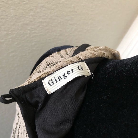 Lace Collared Top - Picture 5 of 5